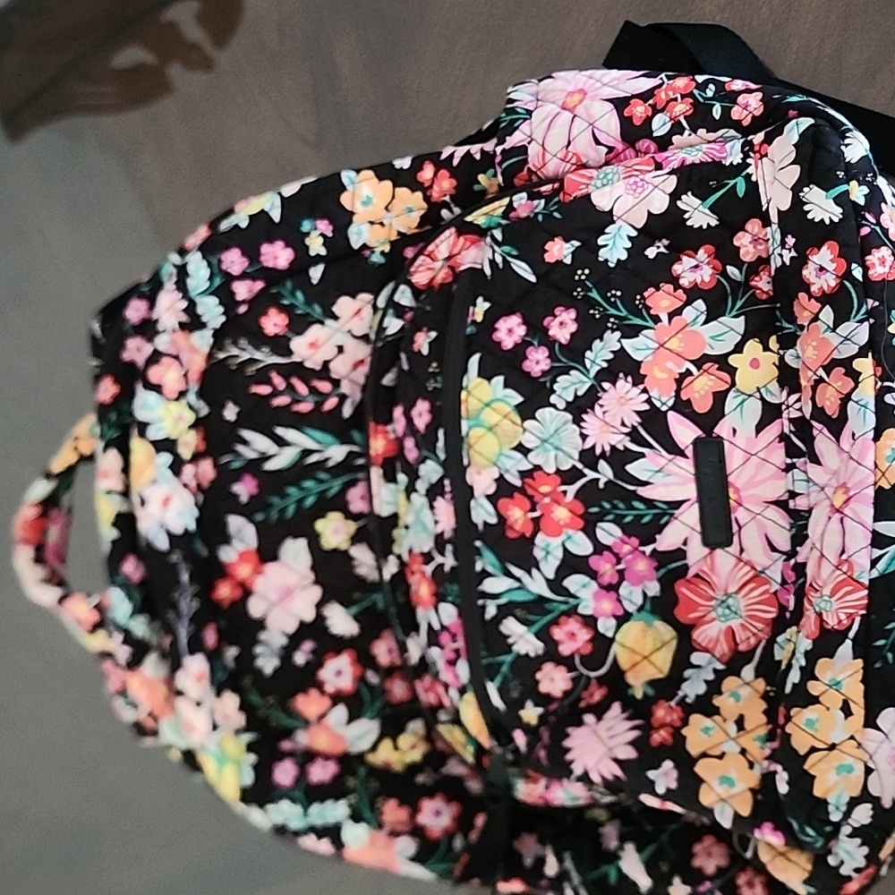Vera Bradley booking new.  Floral print laptop pocket